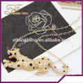 Wholesale metal leopard pendant necklace with crystal